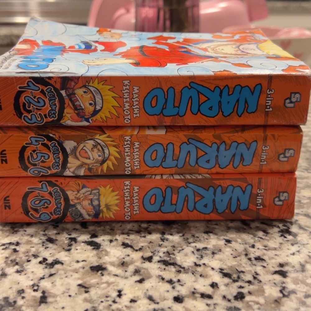 Naruto comic set